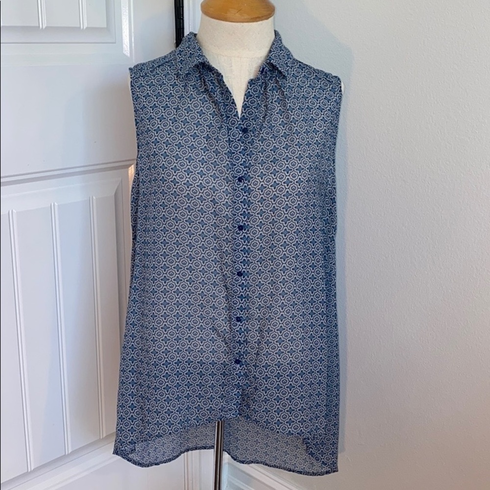 **SOLD** H&M sheer sleeveless blouse